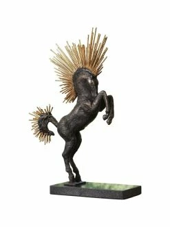 Global Views Mohawk Stallion