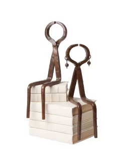 Global Views Iron Sitting Couple