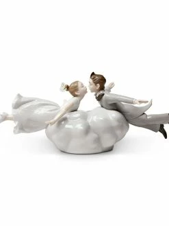 Lladr&oacute; Wedding In The Air Figurine