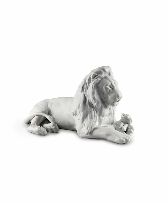 Lladró Collectible Figurine, Lion With Cub 3 Lladró Collectible Figurine, Lion With Cub