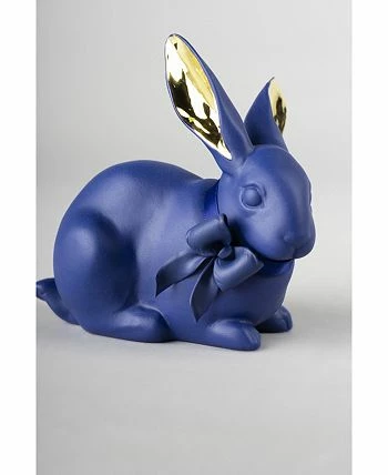 Lladró Collectible Figurine, Attentive Bunny 5 Lladró Collectible Figurine, Attentive Bunny - Image 3