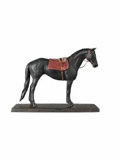 Lladr&oacute; Collectible Figurine, English Purebred