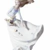 Lladró Collectible Figurine, Petals Of The Wind 2 Lladró Collectible Figurine, Petals Of The Wind -Lladró Shop 250385 fpx