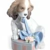 Lladr&oacute; Collectible Figurine, Can't Wait! Puppy With Gift -Lladró Shop 328716 fpx