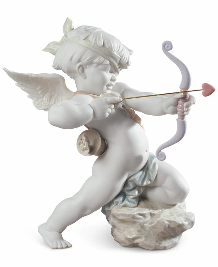 Lladró Straight To The Heart Figurine 3 Lladró Straight To The Heart Figurine