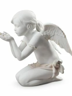 Lladr&oacute; A Fantasy Breath Figurine