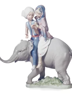 Lladr&oacute; Collectible Figurine, Hindu Children