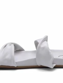 ONE TRICK PONY BAXTER -Lladró Shop BAXTERWHITE5 scaled