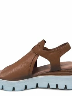 DJANGO+JULIETTE RANDLEE -Lladró Shop IMG 4073 scaled