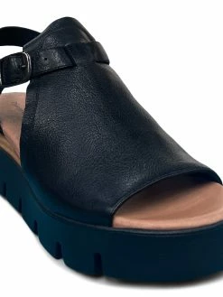 DJANGO+JULIETTE RANDLEE -Lladró Shop IMG 4080