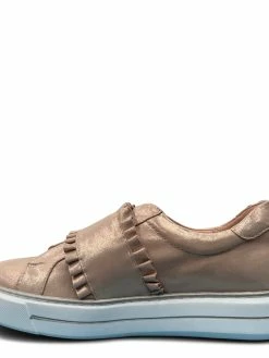 DJANGO+JULIETTE YABELL -Lladró Shop IMG 4217 scaled