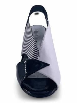 DJANGO+JULIETTE KARIS -Lladró Shop IMG 9695