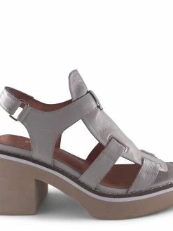 DJANGO+JULIETTE JENNIS