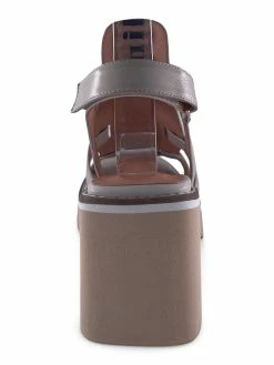 DJANGO+JULIETTE JENNIS -Lladró Shop IMG 9728