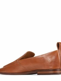 Eos VINNI -Lladró Shop VINNI BRANDYInside